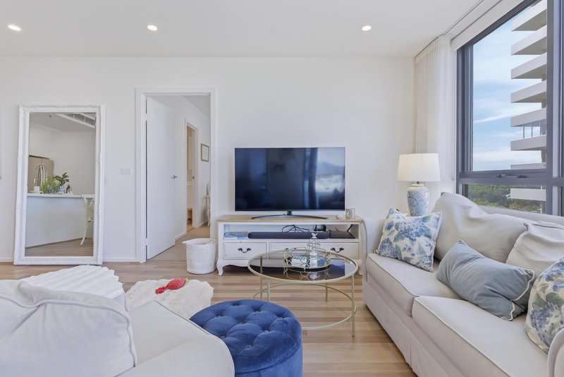 Photo - 609/2 Gribble Street, Gungahlin ACT 2912 - Image 4