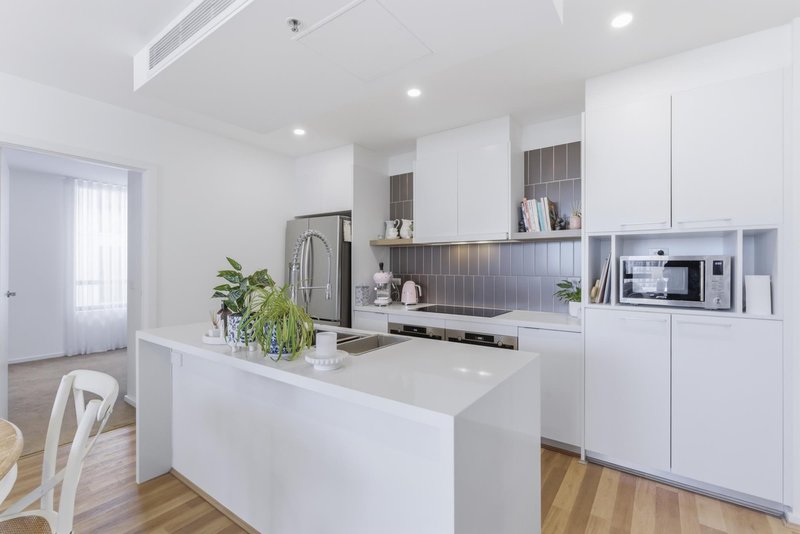 Photo - 609/2 Gribble Street, Gungahlin ACT 2912 - Image 13