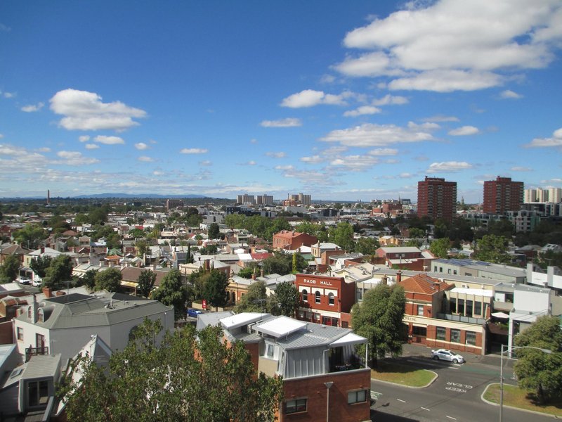 Photo - 609/481-495 Rathdowne Street, Carlton VIC 3053 - Image 4
