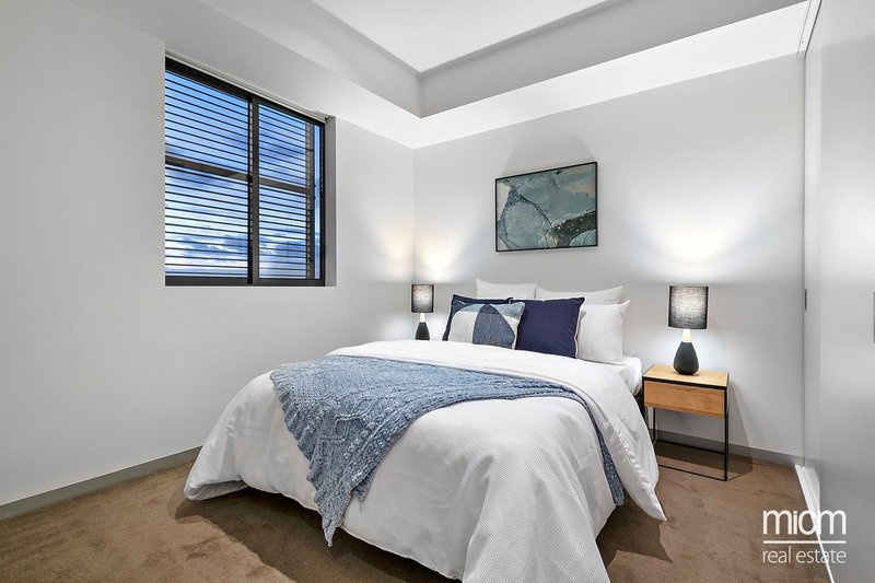 Photo - 609/539 St Kilda Road, Melbourne VIC 3004 - Image 3