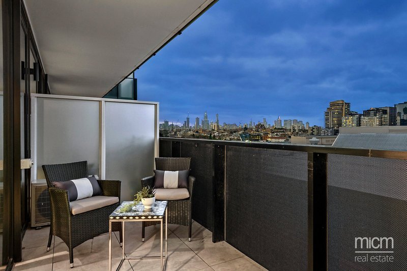 Photo - 609/8 Garden Street, South Yarra VIC 3141 - Image 2