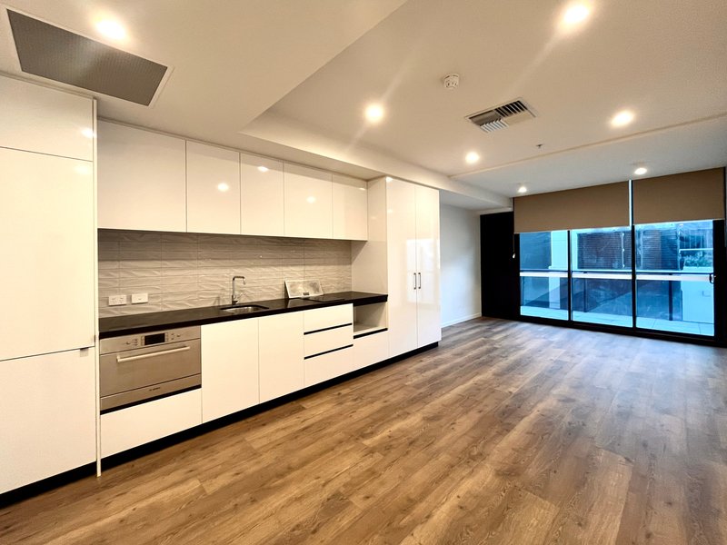 Photo - 609B/116 Waymouth Street, Adelaide SA 5000 - Image 2