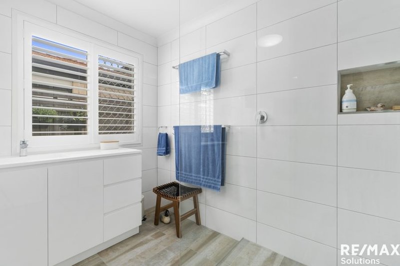 Photo - 60A Donald Street, Woody Point QLD 4019 - Image 10