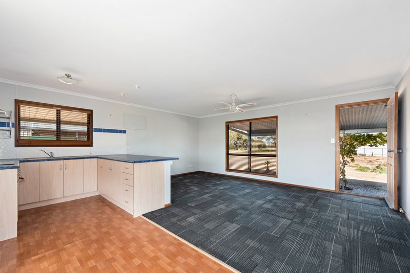 Photo - 60A East Terrace, Wallaroo SA 5556 - Image 5