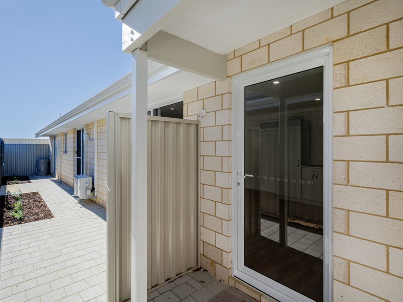 Photo - 60A Fenchurch Drive, Hilbert WA 6112 - Image 4