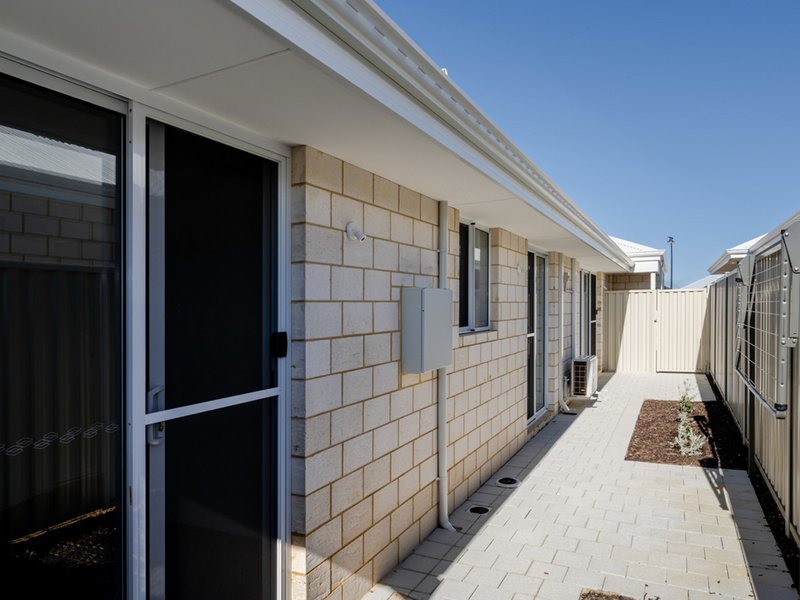 Photo - 60A Fenchurch Drive, Hilbert WA 6112 - Image 6