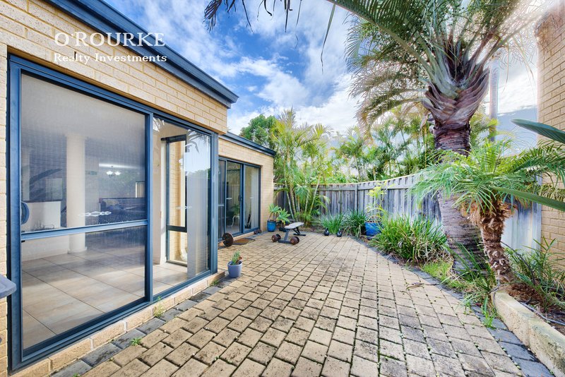 Photo - 60a Westview Street, Scarborough WA 6019 - Image 3