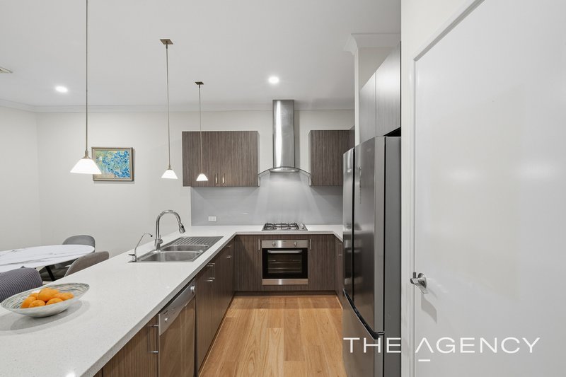 Photo - 60b Hopkinson Way, Wilson WA 6107 - Image 4