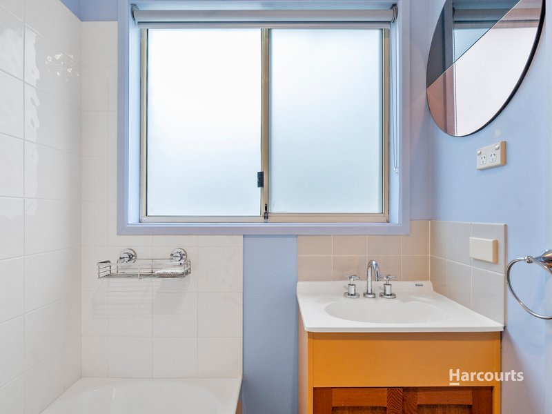 Photo - 6/1-2 Allport Place, Lenah Valley TAS 7008 - Image 11