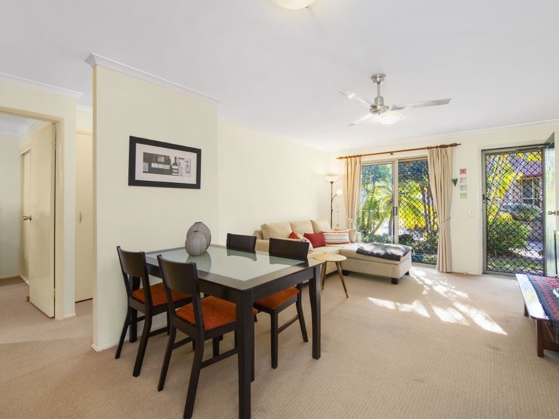 Photo - 6/1-25 Golden Palms Court, Ashmore QLD 4214 - Image 5