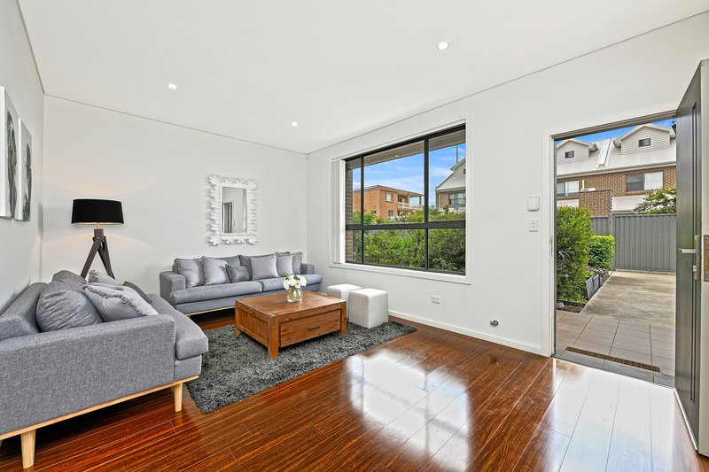 6/1-3 Louis Street, Granville NSW 2142