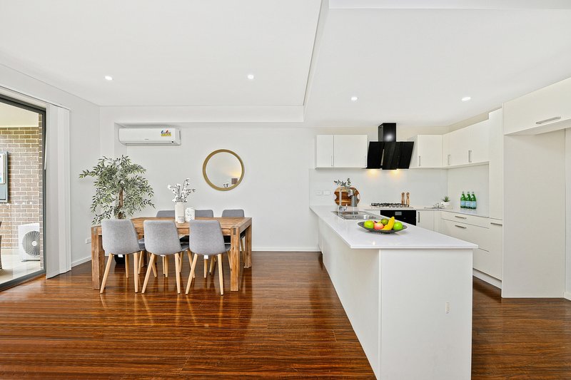 Photo - 6/1-3 Louis Street, Granville NSW 2142 - Image 5