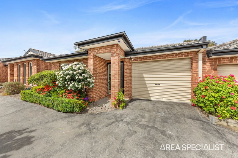 Photo - 6/1-5 Meaby Drive, Pakenham VIC 3810 - Image 13