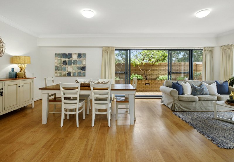 Photo - 6/1-7 Lagoon Street, Narrabeen NSW 2101 - Image 2