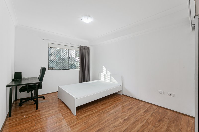 Photo - 6/1-9 Mt Pleasant Avenue, Burwood NSW 2134 - Image 6