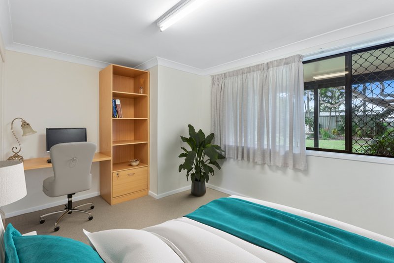 Photo - 61 Allamanda Drive, Daisy Hill QLD 4127 - Image 18