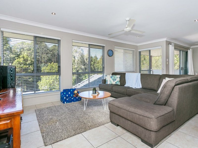 Photo - 61 Antonson Crescent, Mudgeeraba QLD 4213 - Image 14