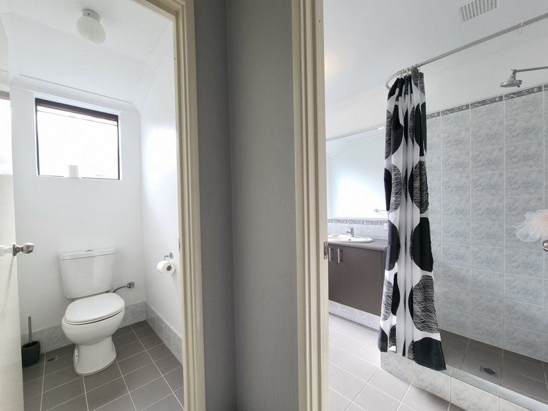 Photo - 61 Archdale Loop, Piara Waters WA 6112 - Image 16