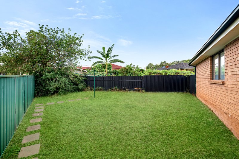 Photo - 6/1 Astelia Street, Macquarie Fields NSW 2564 - Image 11