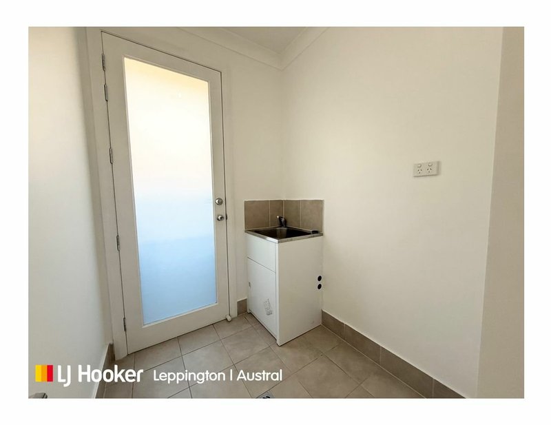 Photo - 61 Batavia Avenue, Leppington NSW 2179 - Image 5