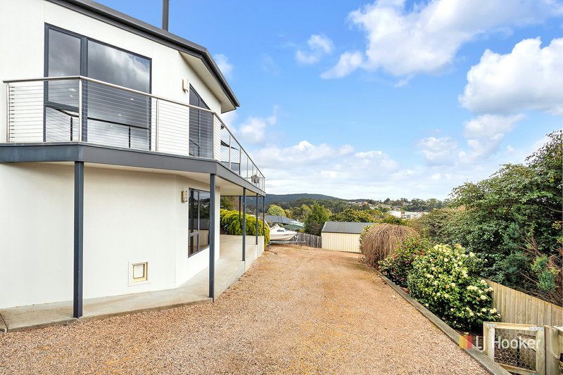 Photo - 61 Bel-Air Crescent, East Devonport TAS 7310 - Image 13