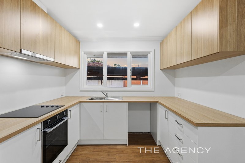 Photo - 61 Bendix Way, Girrawheen WA 6064 - Image 2