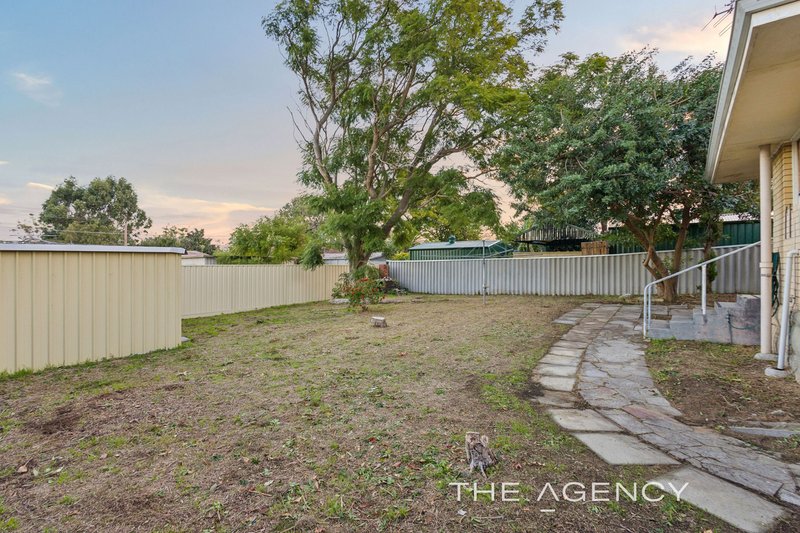 Photo - 61 Bendix Way, Girrawheen WA 6064 - Image 18