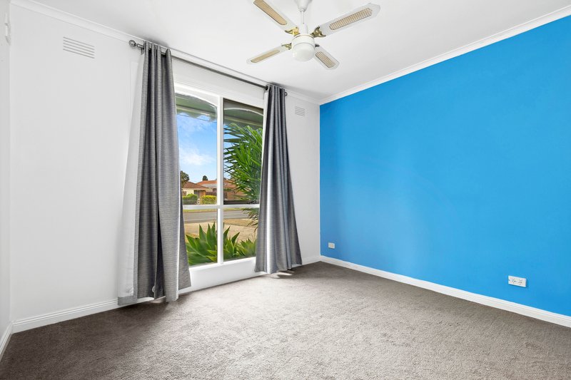 Photo - 61 Benjamin Drive, Lara VIC 3212 - Image 10