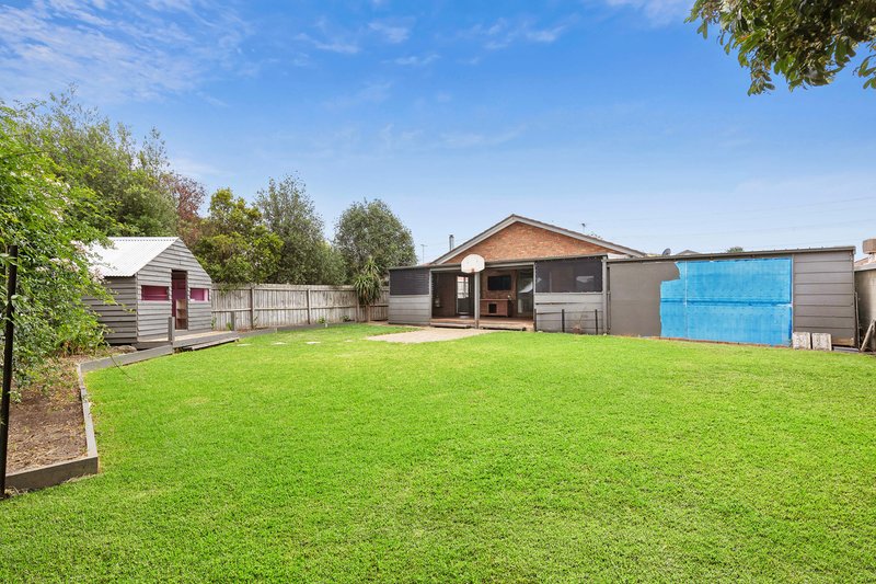 Photo - 61 Benjamin Drive, Lara VIC 3212 - Image 12