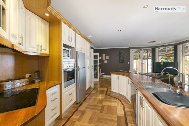 Photo - 61 Berrima Road, Sheidow Park SA 5158 - Image 7