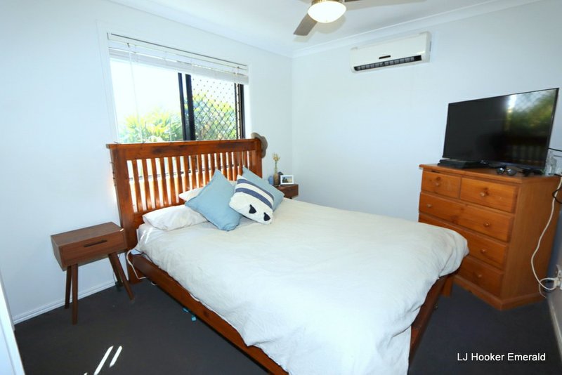 Photo - 61 Blue Gums Drive, Emerald QLD 4720 - Image 11