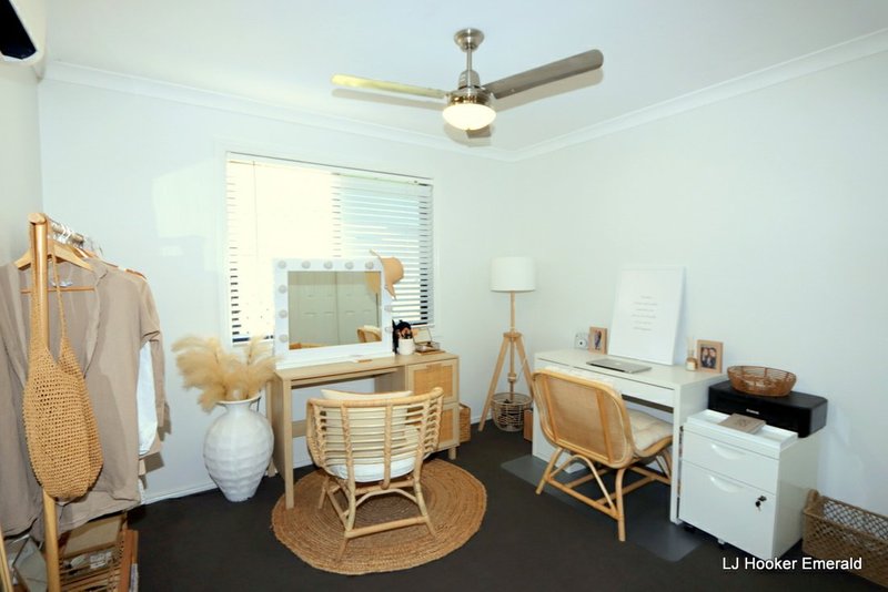 Photo - 61 Blue Gums Drive, Emerald QLD 4720 - Image 12