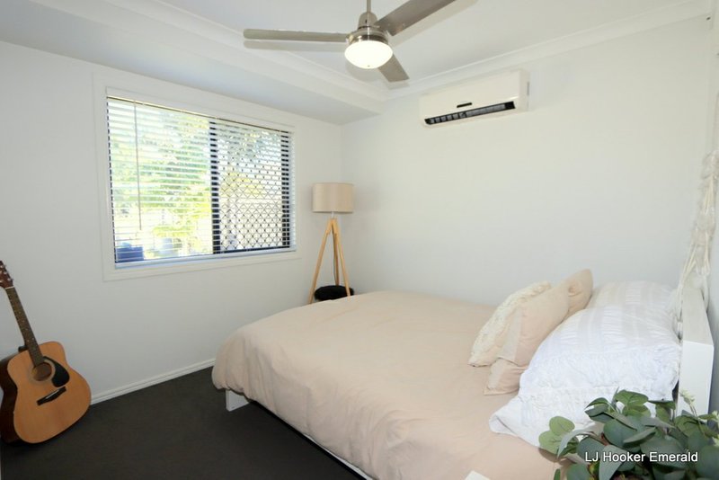 Photo - 61 Blue Gums Drive, Emerald QLD 4720 - Image 13