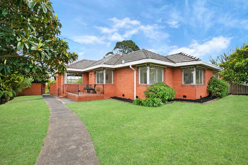 61 Botha Avenue, Reservoir VIC 3073