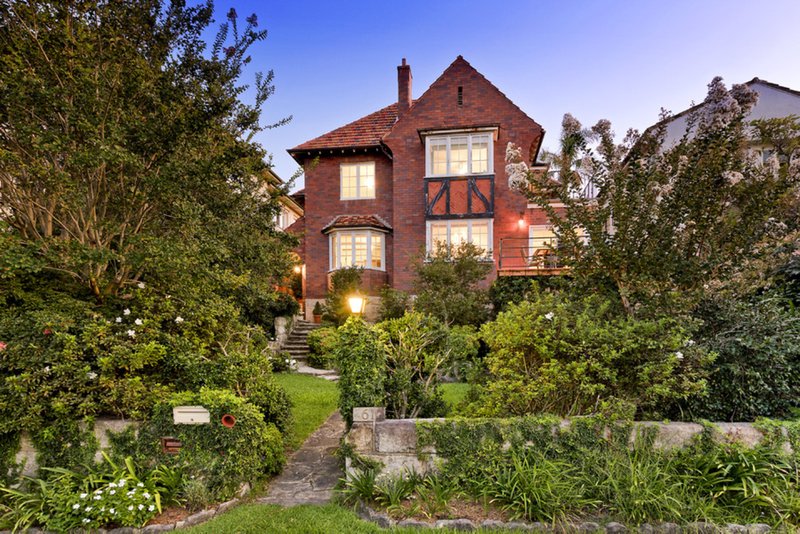 Photo - 61 Bower Street, Manly NSW 2095 - Image 2