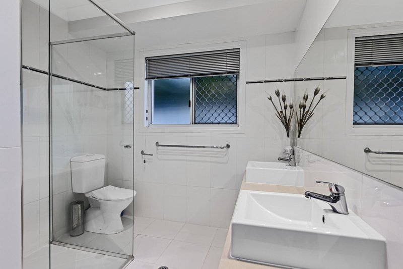 Photo - 61 Brentwood Avenue, Mooloolaba QLD 4557 - Image 9