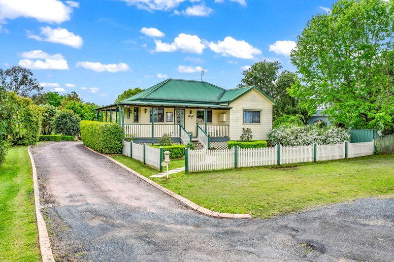 Photo - 61 Brown Street, Dungog NSW 2420 - Image 2