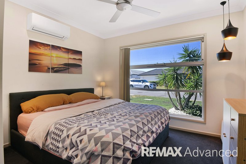 Photo - 61 Callisia Crescent, Banksia Beach QLD 4507 - Image 3