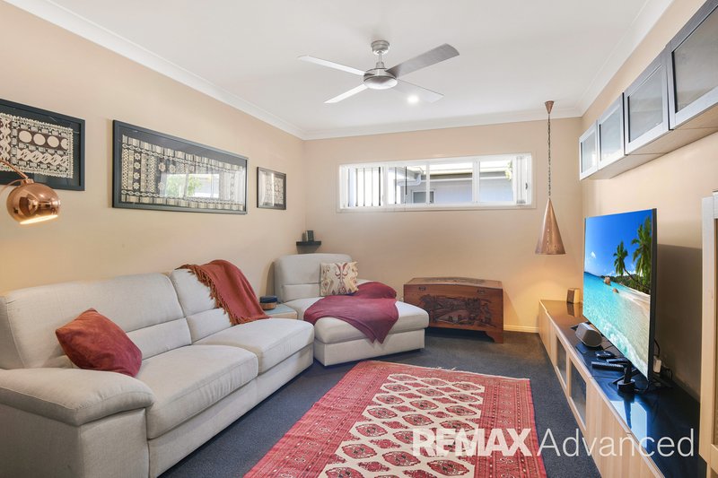 Photo - 61 Callisia Crescent, Banksia Beach QLD 4507 - Image 6