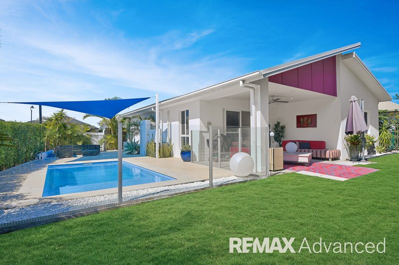 Photo - 61 Callisia Crescent, Banksia Beach QLD 4507 - Image 16
