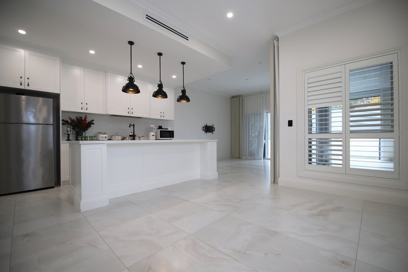 Photo - 61 Cambridge Avenue, Bankstown NSW 2200 - Image 3
