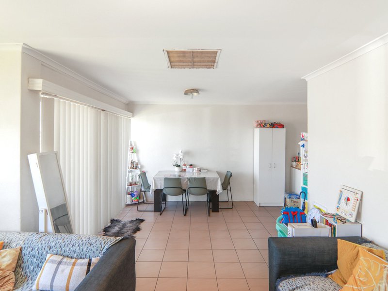 Photo - 61 Canal Street, Griffith NSW 2680 - Image 8