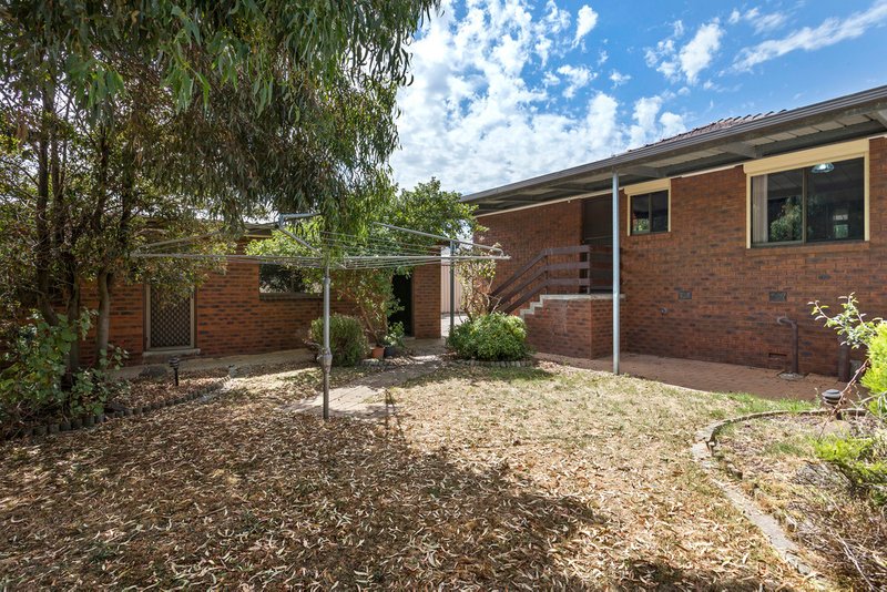 Photo - 61 Carrington Boulevard, Thomastown VIC 3074 - Image 9