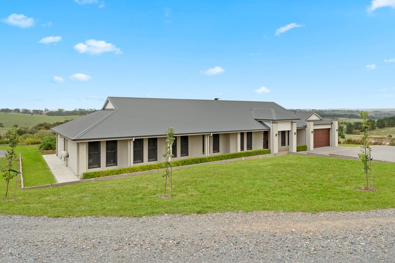 Photo - 61 Chalker Ridge, Run-O-Waters Via , Goulburn NSW 2580 - Image 2
