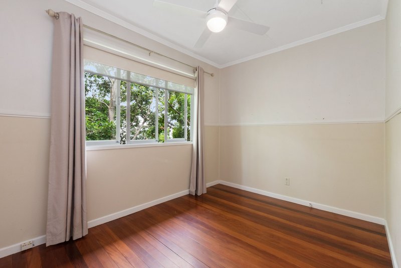 Photo - 61 Chaucer Street, Moorooka QLD 4105 - Image 9