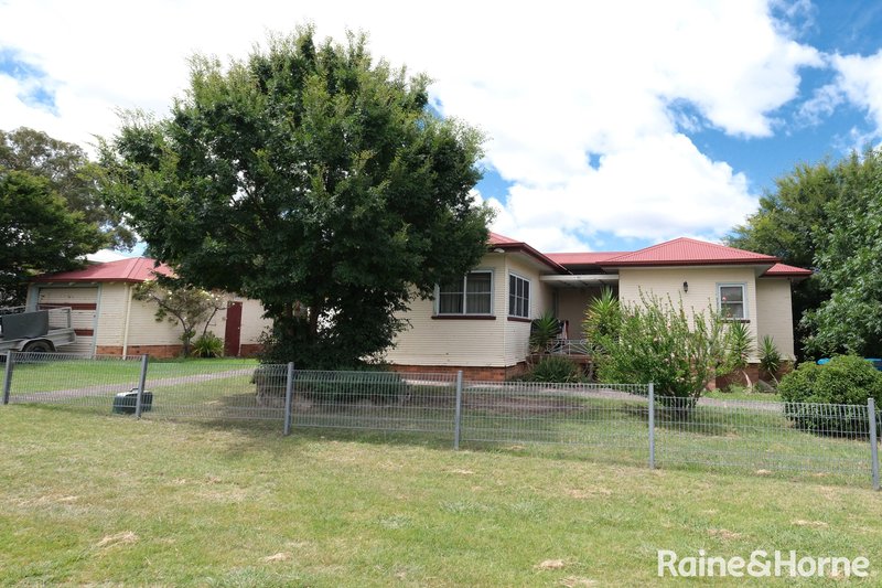 61 Clive Street, Inverell NSW 2360