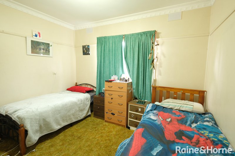 Photo - 61 Clive Street, Inverell NSW 2360 - Image 6