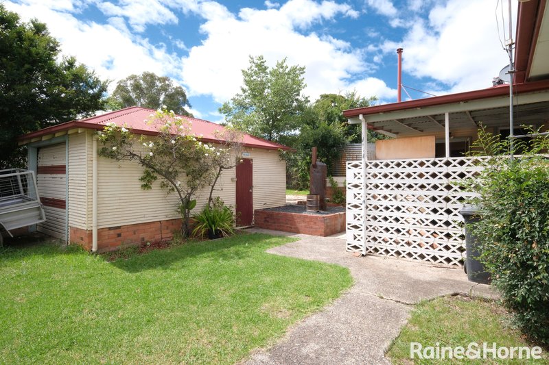 Photo - 61 Clive Street, Inverell NSW 2360 - Image 11