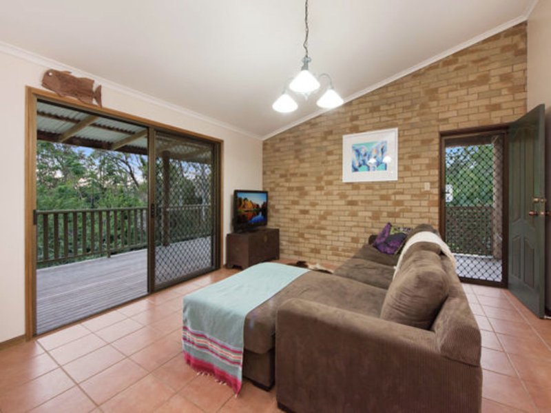 Photo - 61 College Road, Mapleton QLD 4560 - Image 8