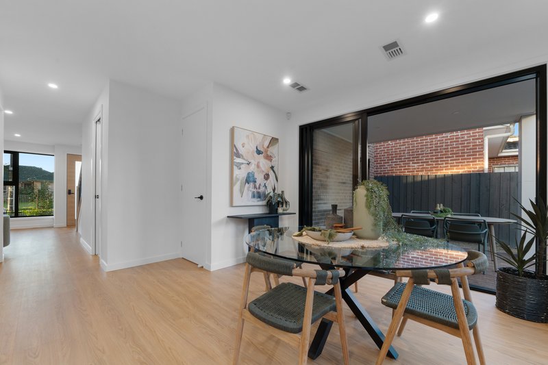 Photo - 61 Conn Street, Ferntree Gully VIC 3156 - Image 10